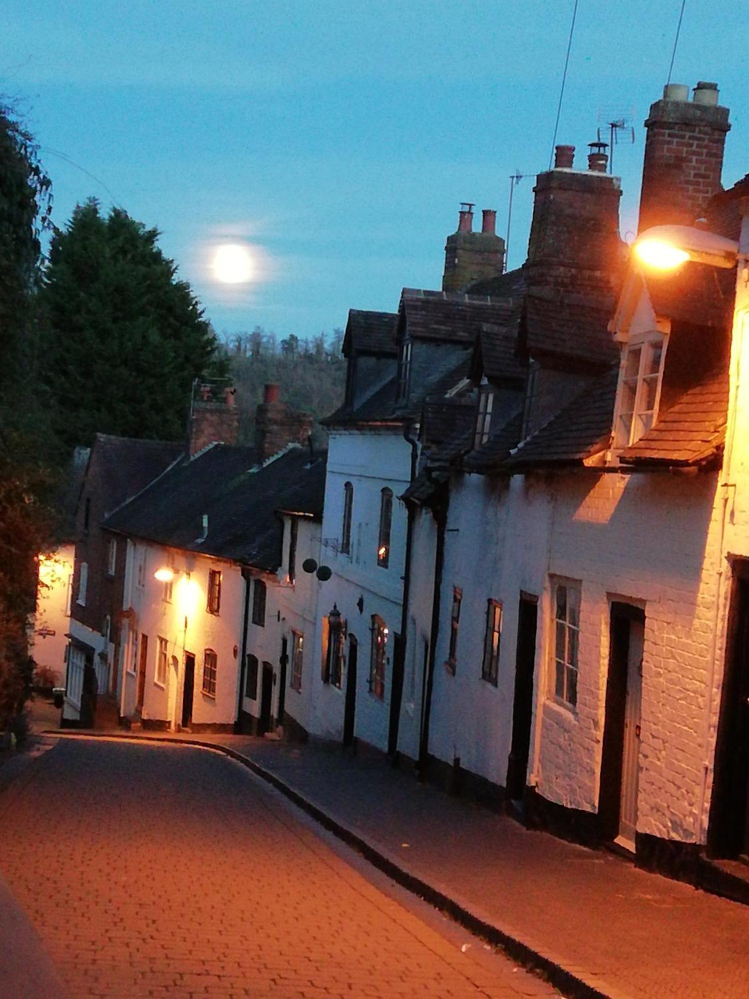 Shining Star, Cartway River Views (Adults Only) Bridgnorth Exterior photo